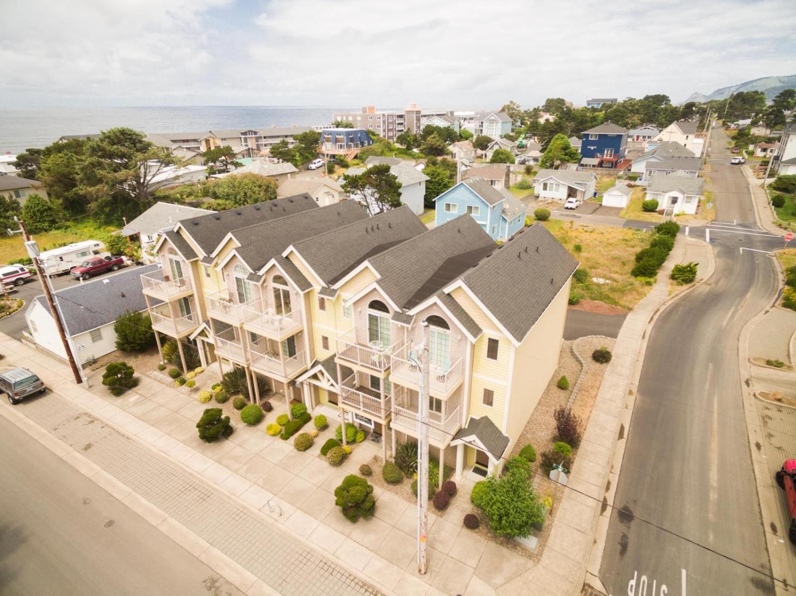The White Turtle Villa Lincoln City Exterior foto
